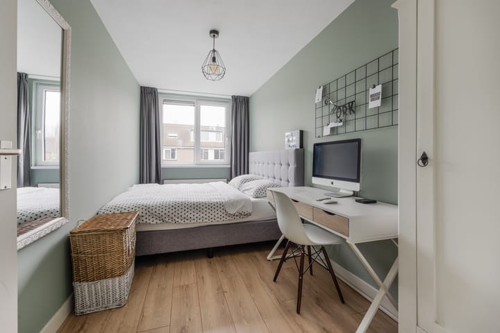 Foto 14 van Purperforel 16