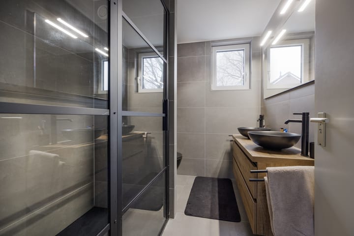 Foto 16 van Purperforel 16