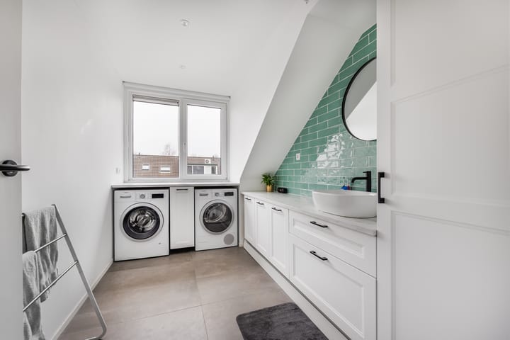 Foto 20 van Purperforel 16