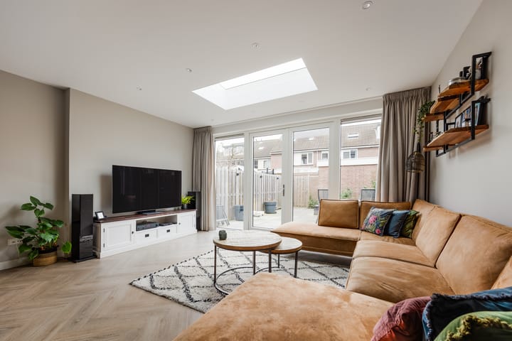 Foto 4 van Purperforel 16