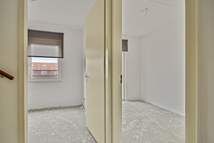 Foto 15 van Demerstraat 6