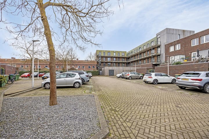 Foto 23 van Demerstraat 6