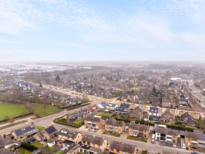 Foto 24 van Kastanjestraat 44