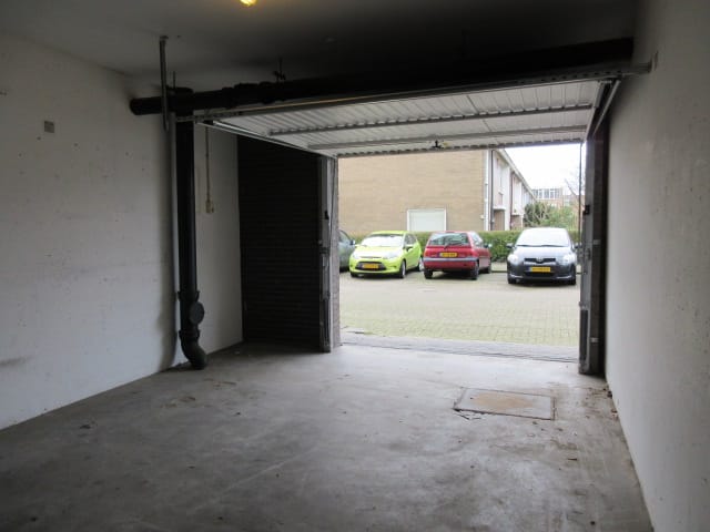 Photo 5 of Willemstraat 43