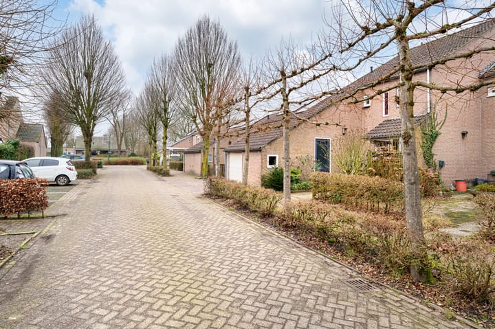 Foto 32 van Burg. Janssensstraat 32