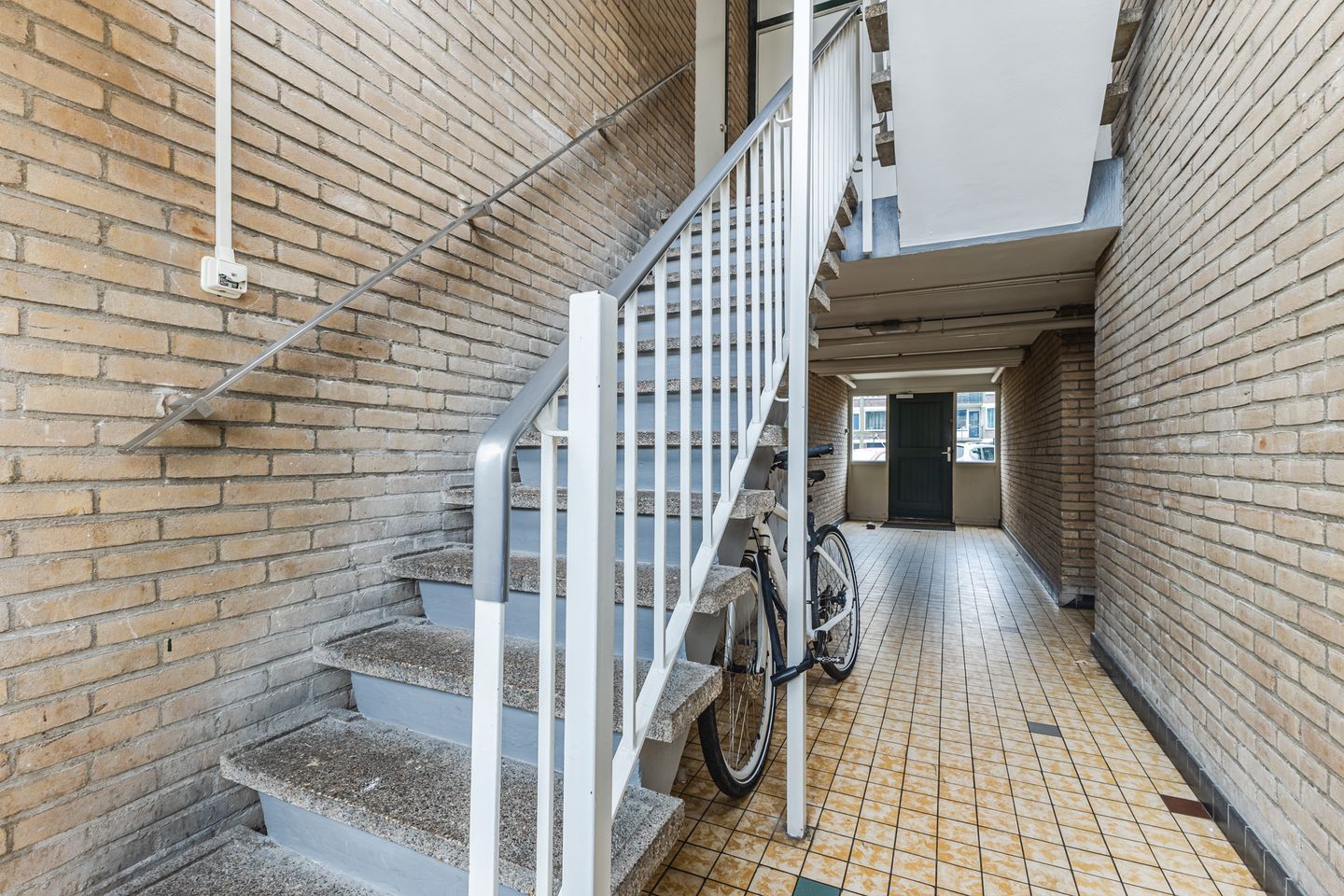 Foto 35 van Zwaluwstraat 34