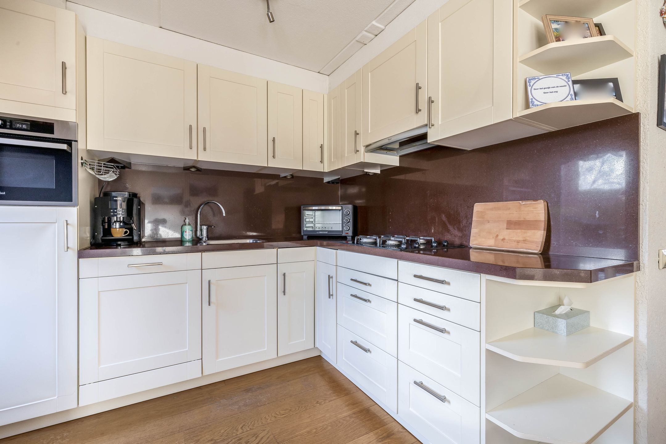 Photo 12 of Acacia 41