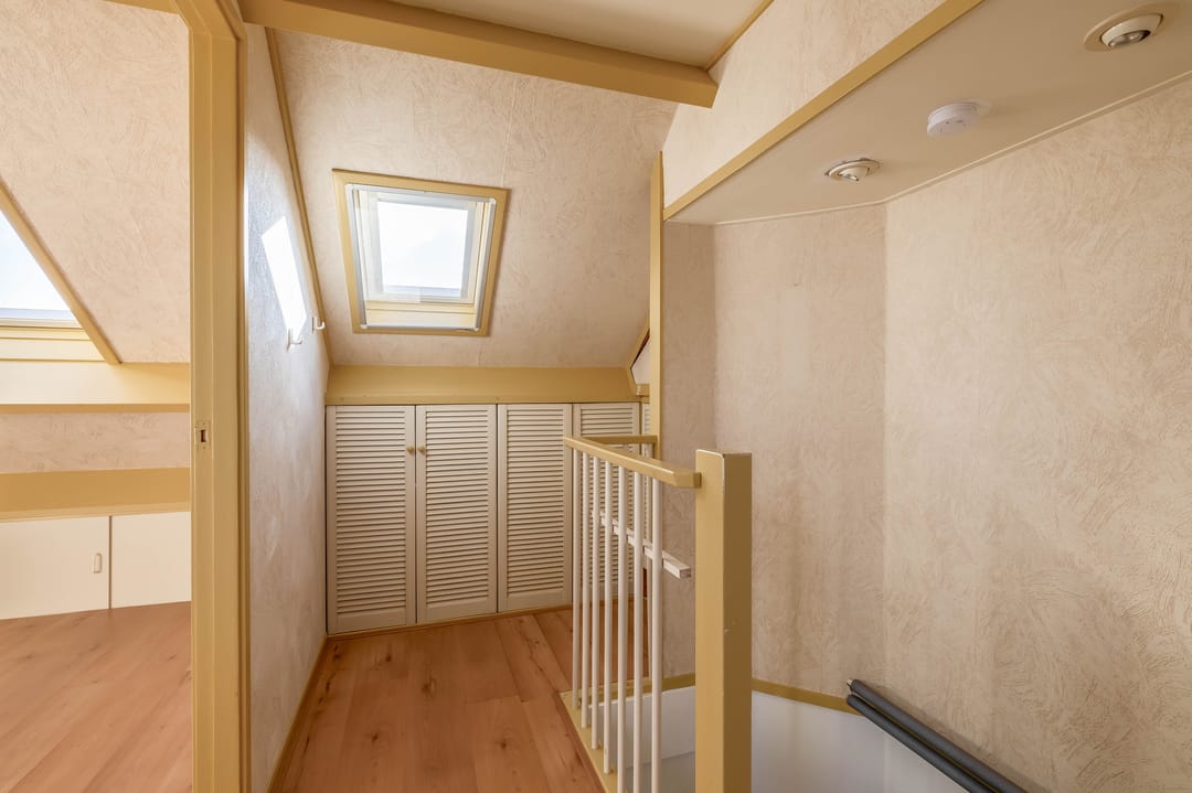 Photo 23 of Acacia 41