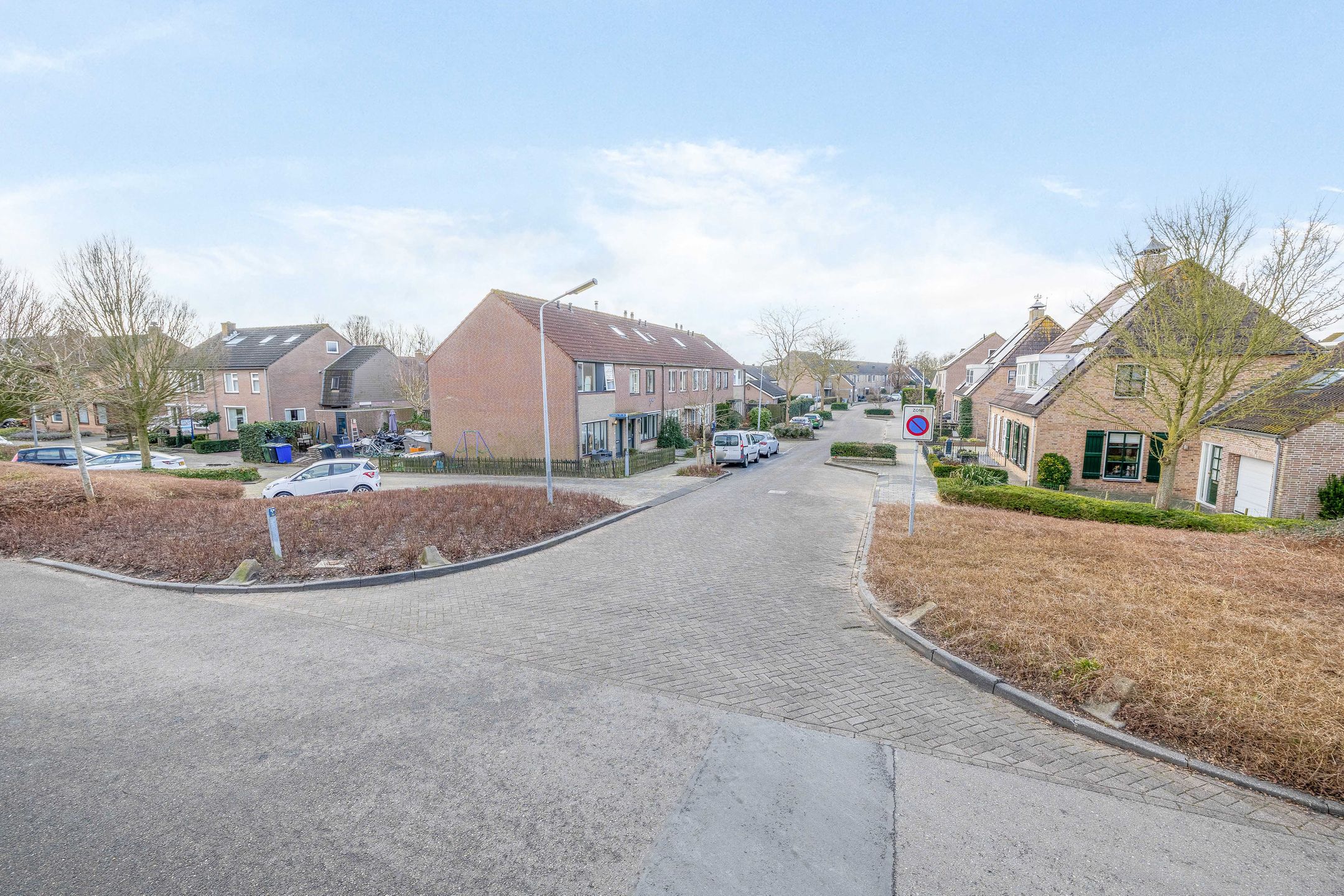 Photo 30 of Acacia 41