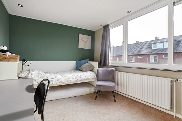 Foto 36 van Porporastraat 19