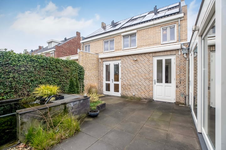 Foto 30 van Dries 19