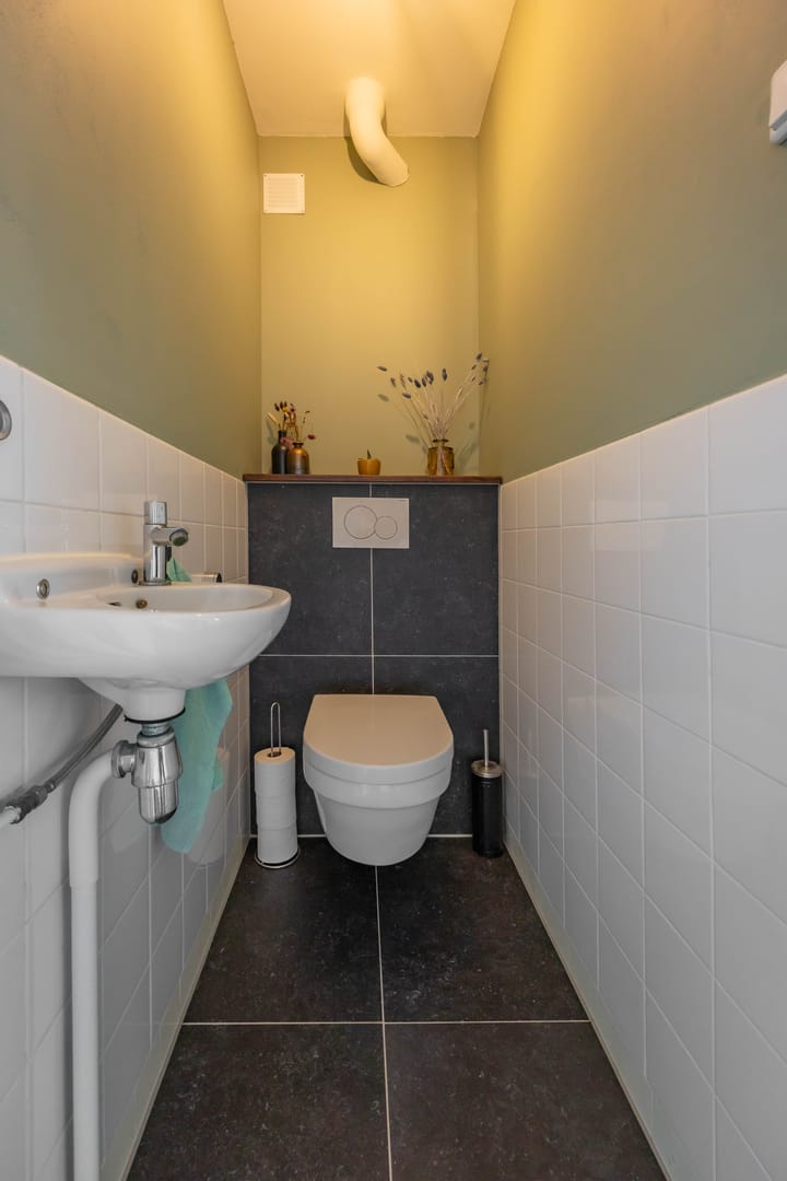 Foto 26 van Admiraal de Ruyterlaan 24-F