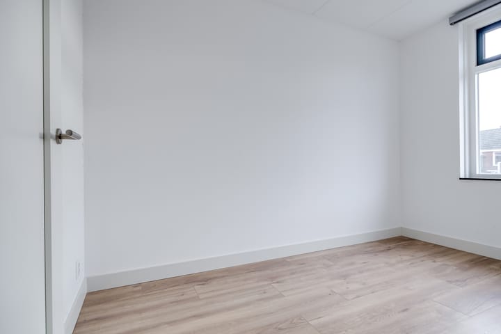 Foto 16 van Burgemeester Smitsstraat 9