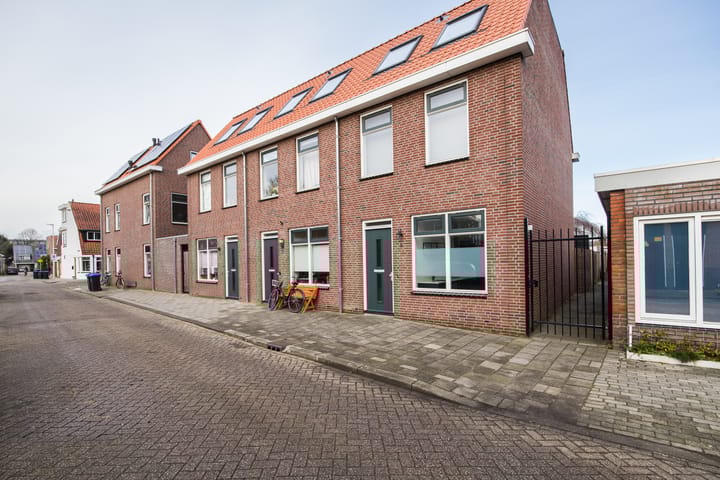 Foto 42 van Burgemeester Smitsstraat 9