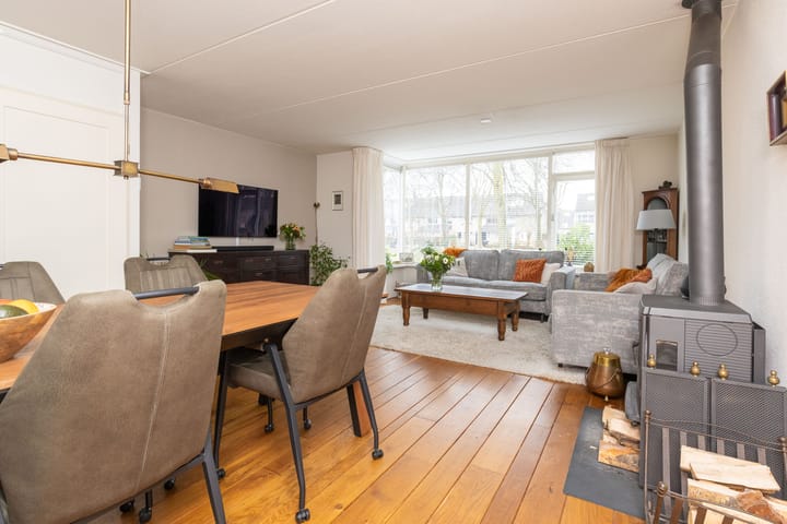 Foto 2 van Cypres 70