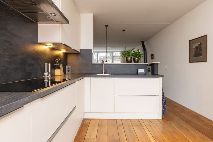 Foto 12 van Cypres 70