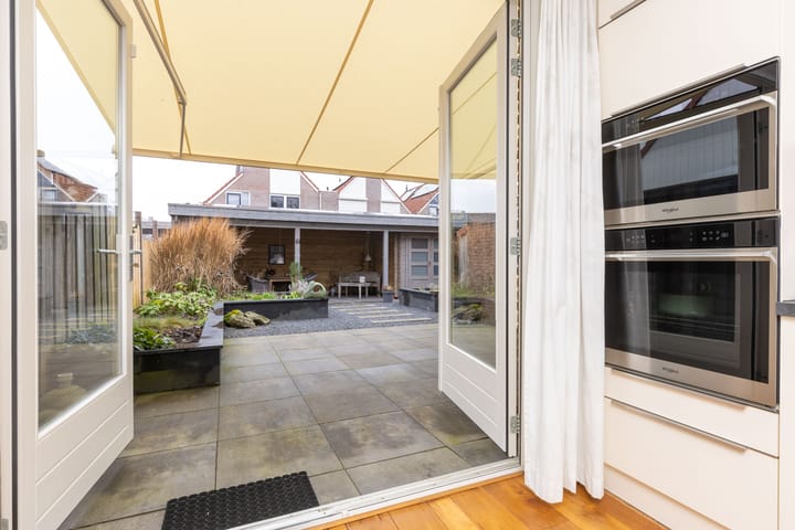 Foto 24 van Cypres 70