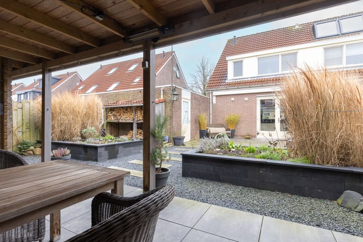 Foto 30 van Cypres 70