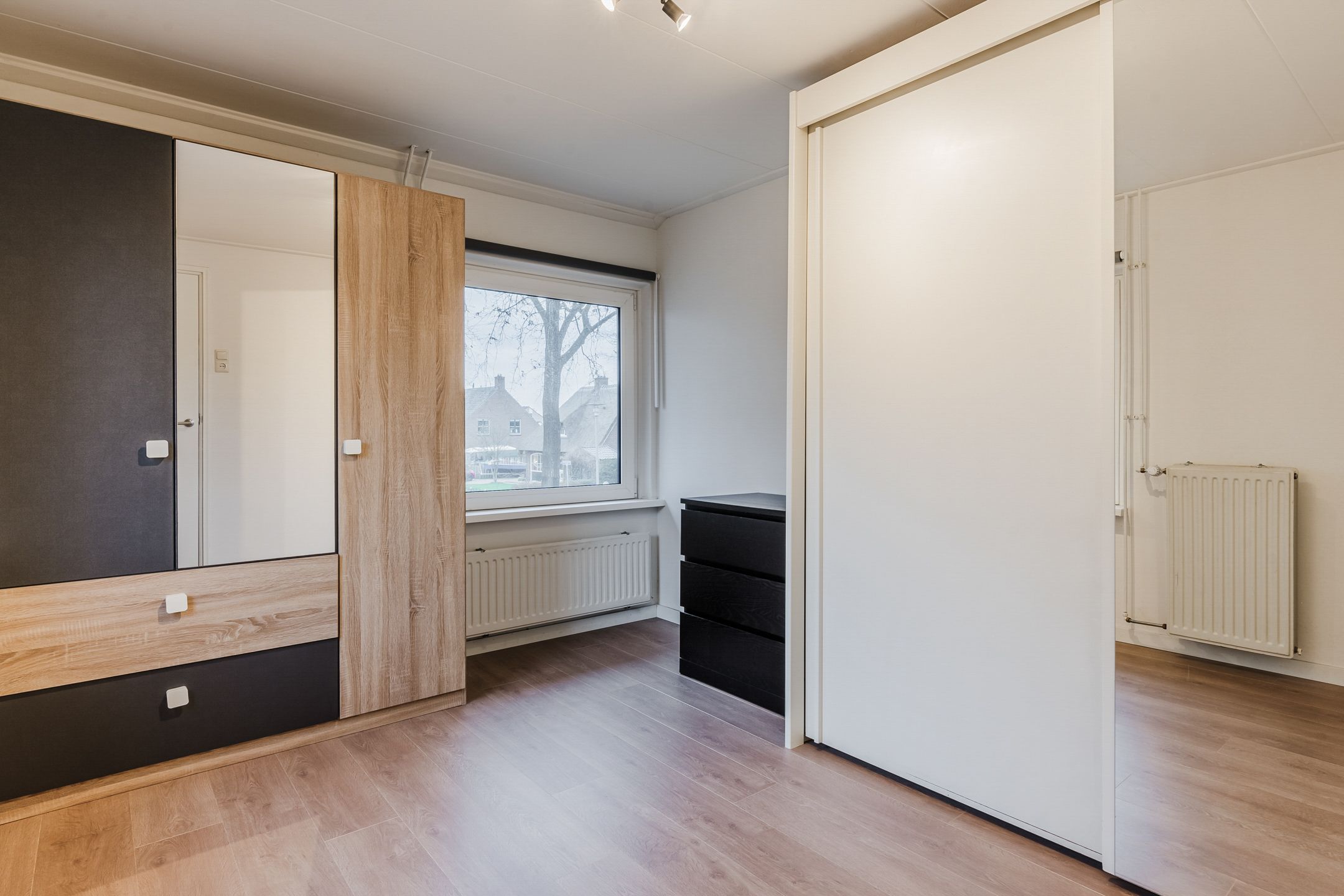 Foto 30 van Burg.Baron van Dedemstraat 6