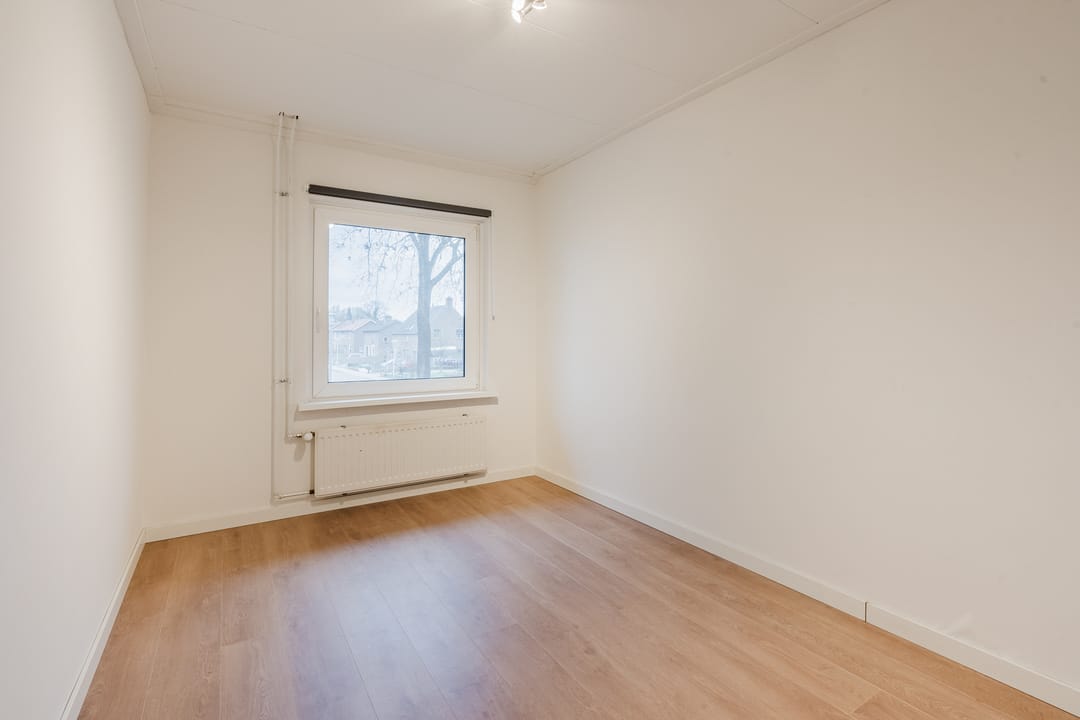 Foto 32 van Burg.Baron van Dedemstraat 6