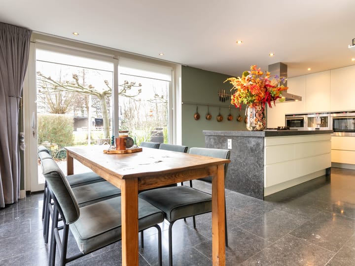 Foto 3 van Voerstraat 1