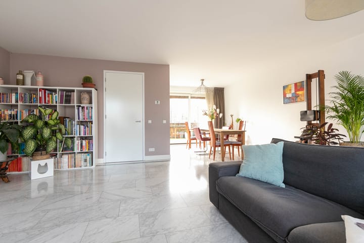 Foto 25 van Voerstraat 1