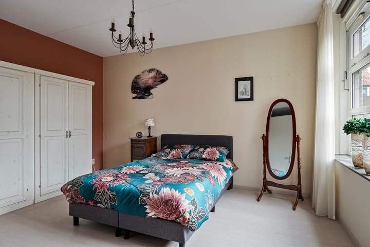 Photo 9 of Prins Hendrikstraat 17