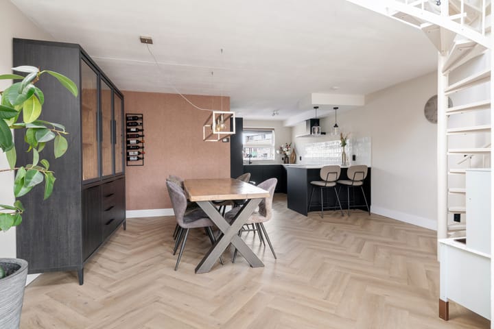 Foto 16 van Johan van Oldenbarneveltlaan 55