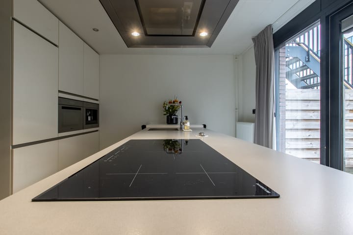 Foto 9 van Anna Paulownastraat 1-A