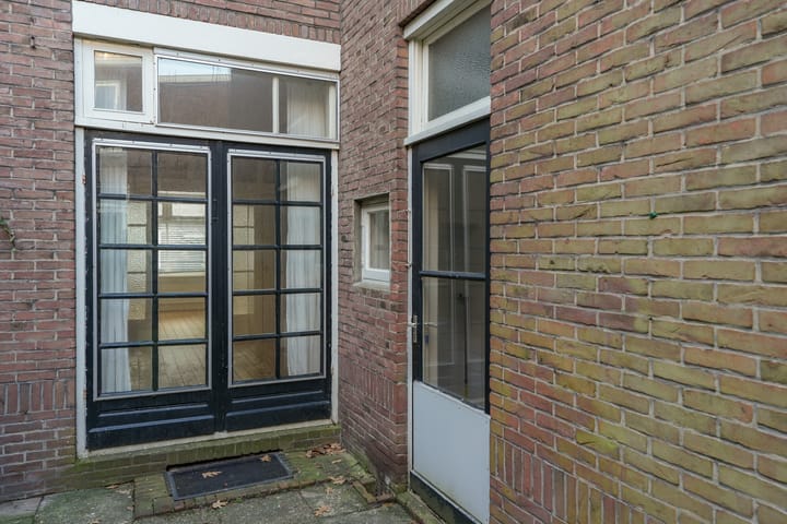 Photo 22 of Tooropstraat 37