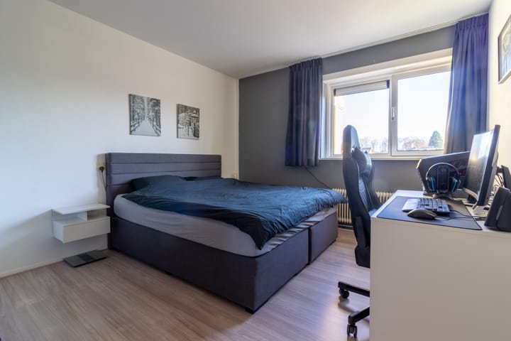 Foto 9 van Weegbreestraat 141