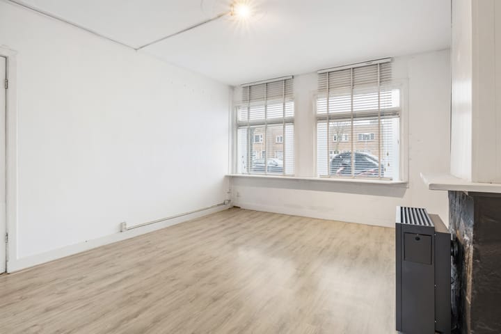 Foto 11 van Van Hoornekade 157