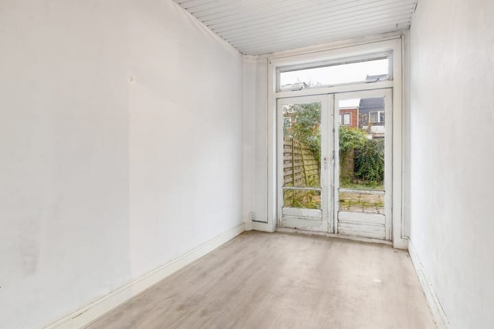 Foto 15 van Van Hoornekade 157