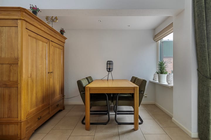 Foto 10 van Vossebes 8