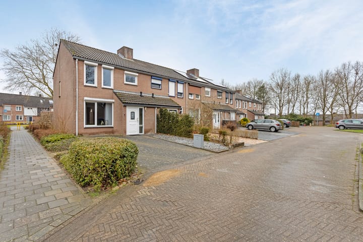 Foto 1 van Triasstraat 9