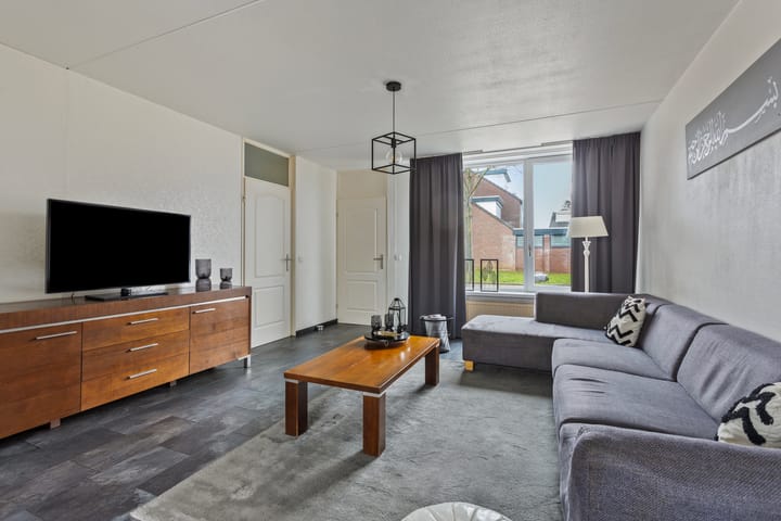 Foto 9 van Triasstraat 9