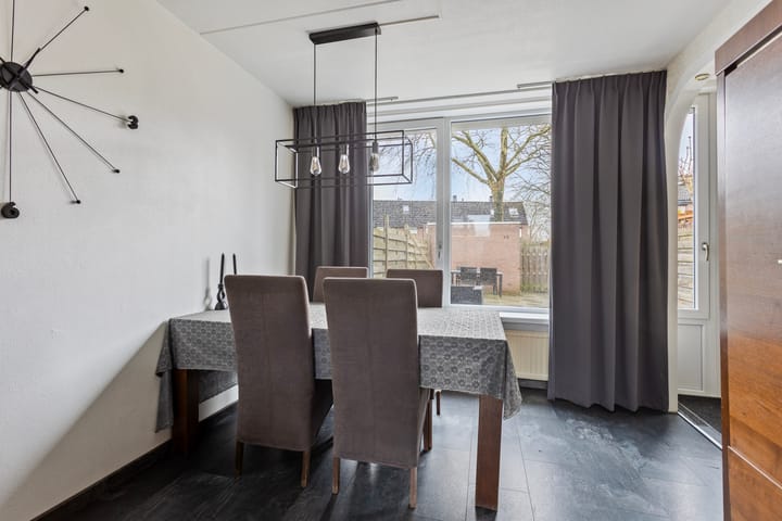 Foto 10 van Triasstraat 9