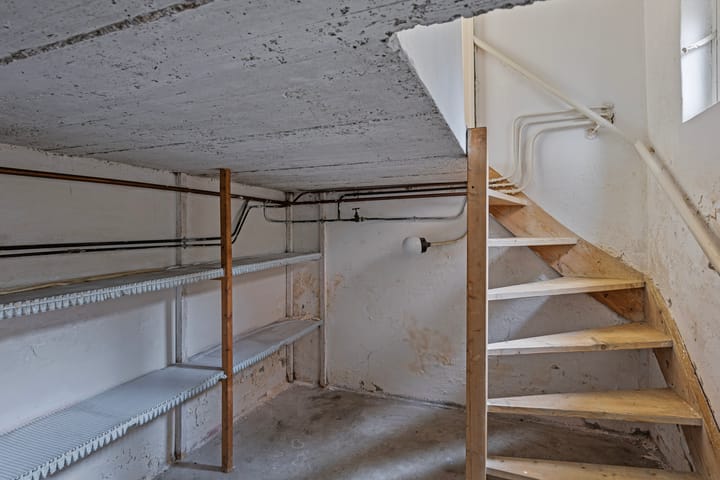 Foto 9 van Trompstraat 28