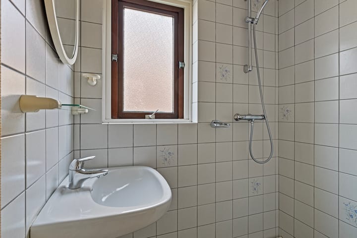 Foto 15 van Trompstraat 28