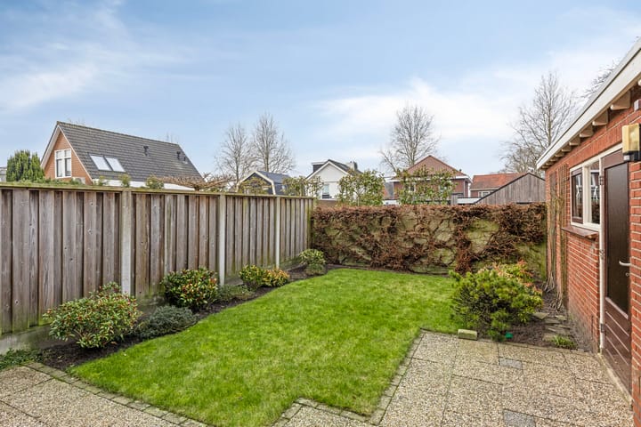 Foto 23 van Trompstraat 28