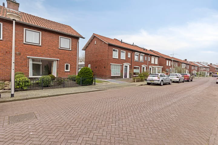 Foto 26 van Trompstraat 28