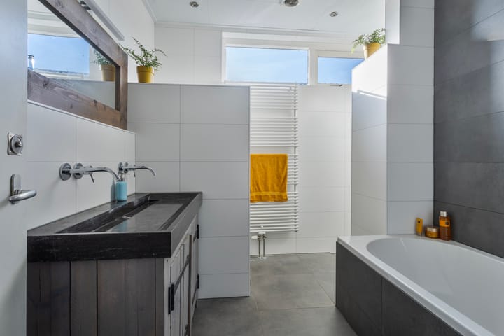 Photo 24 of Broek 50