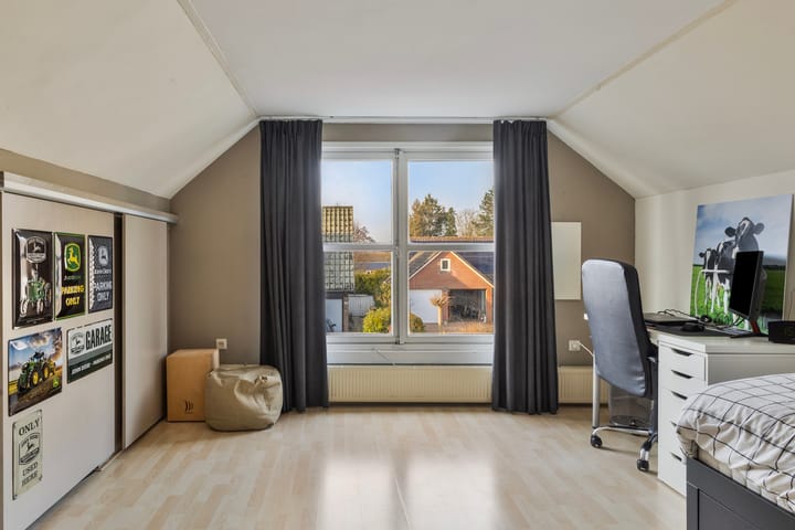 Photo 40 of Broek 50