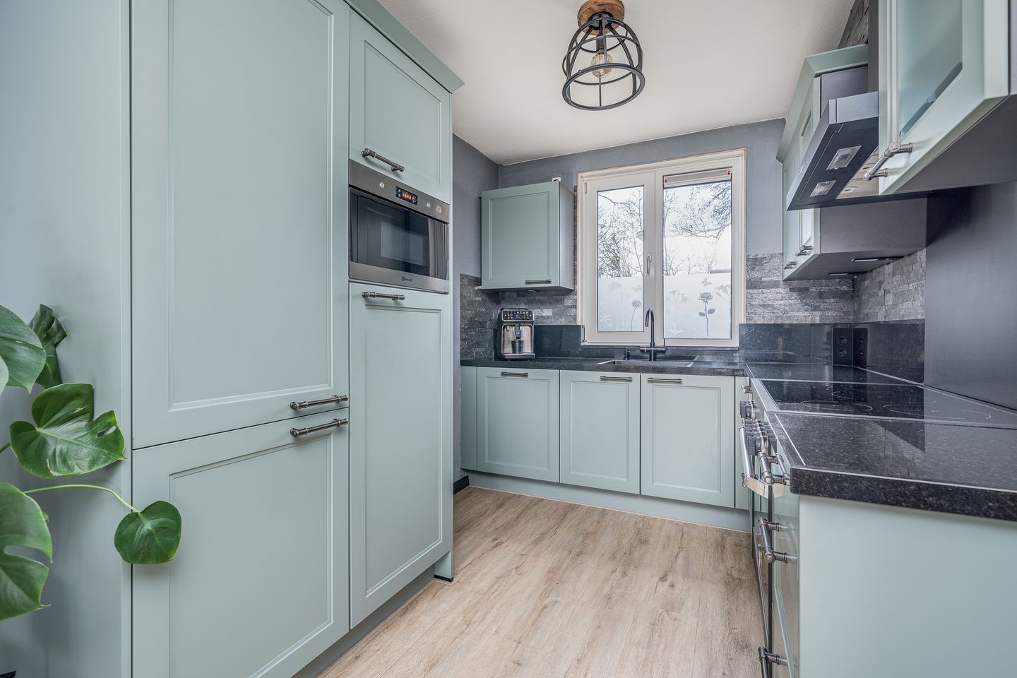 Foto 14 van Tussenspoor 6