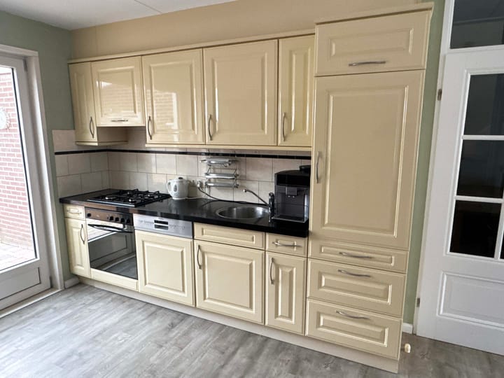 Photo 15 of Haya van Somerenstraat 7