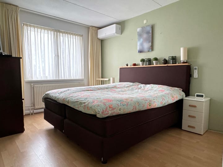 Photo 17 of Haya van Somerenstraat 7