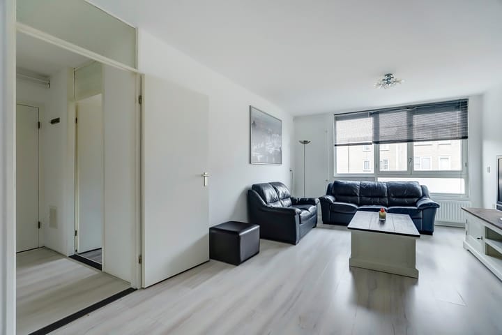 Foto 6 van Wamelplein 129