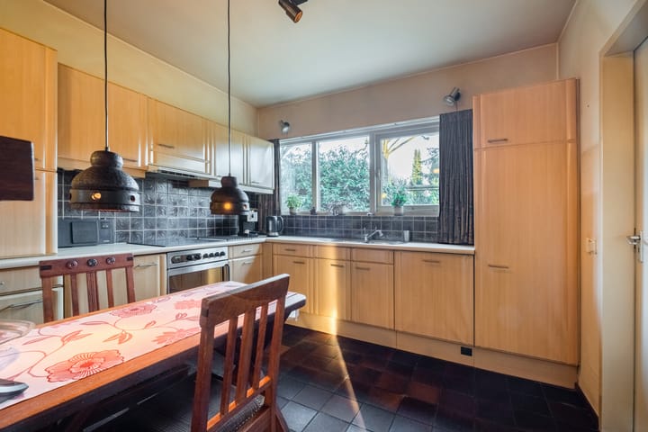 Foto 15 van Mgr de Haasstraat 17