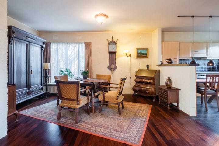 Foto 12 van Mgr de Haasstraat 17