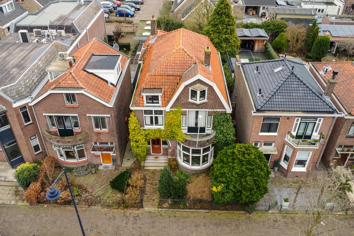 Foto 1 van Burgemeester de Bruïnelaan 18